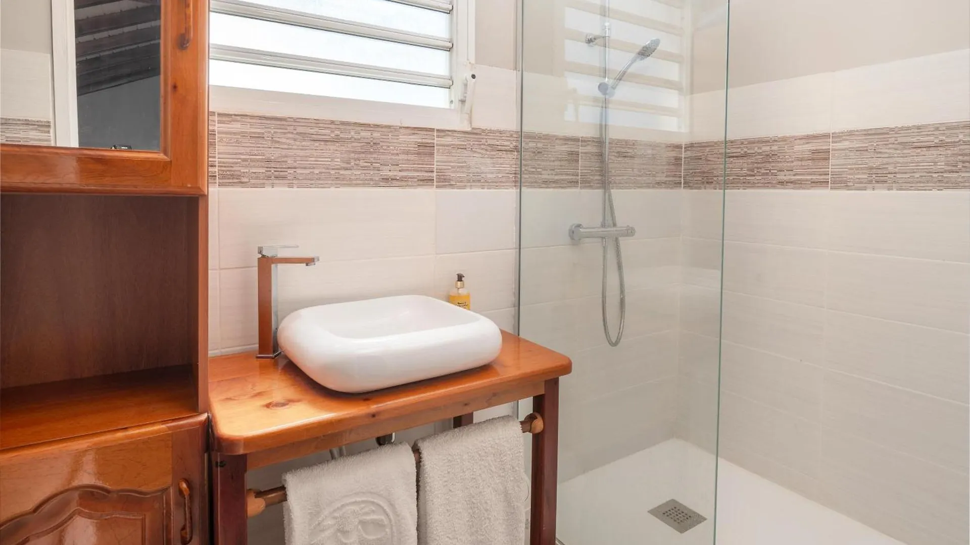 Holiday home Villa Muscade - Maison Avec Piscine Partagee Saint-Francois